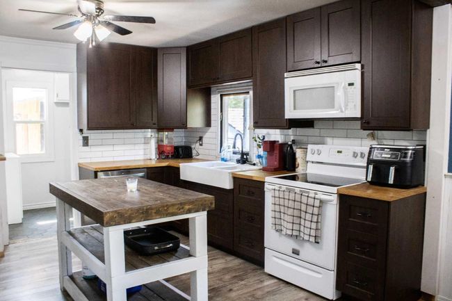 2027 19 Ave, House other with 3 bedrooms, 1 bathrooms and 3 parking in Bowden AB | Image 10
