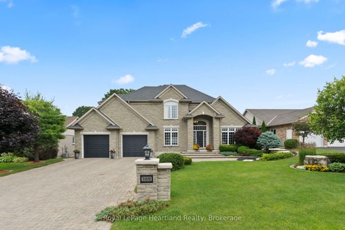 169 Park Dr, Huron, ON, N0G2W0 | Card Image