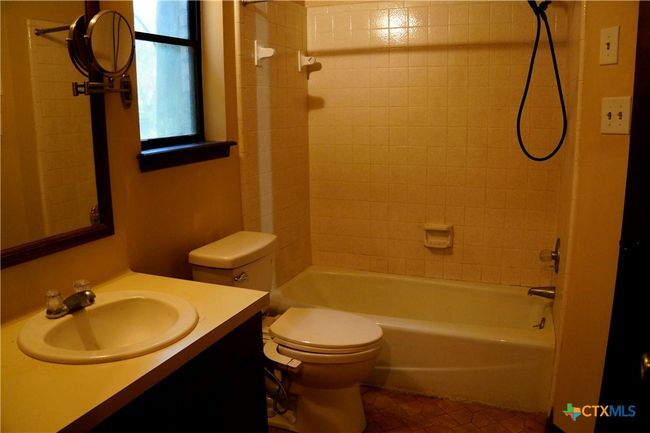 primary bath | Image 14