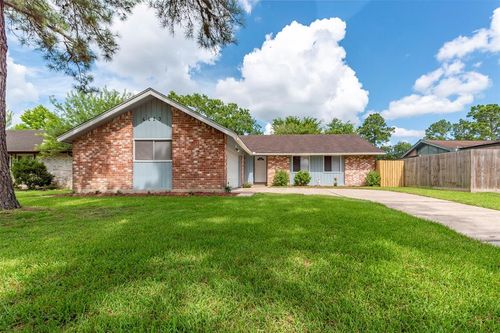 4423 Peridot Ln, Friendswood, TX, 77546-4232 | Card Image