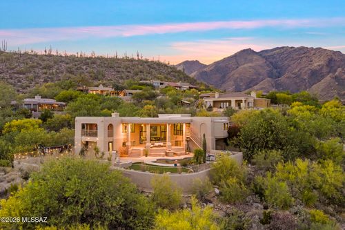 6255 N Wilmot Road, Tucson, AZ, 85750 | Card Image