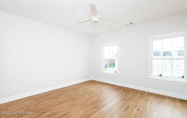 11216 River Beauty Loop, Townhouse with 3 bedrooms, 4 bathrooms and null parking in Prospect KY | Image 47