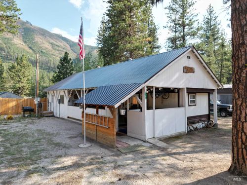 8395 Highway 21, Lowman, ID, 83637-7031 | Card Image