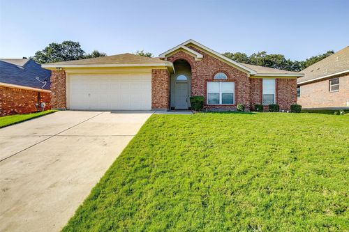 2230 Cancun Dr, Mansfield, TX, 76063-8548 | Card Image