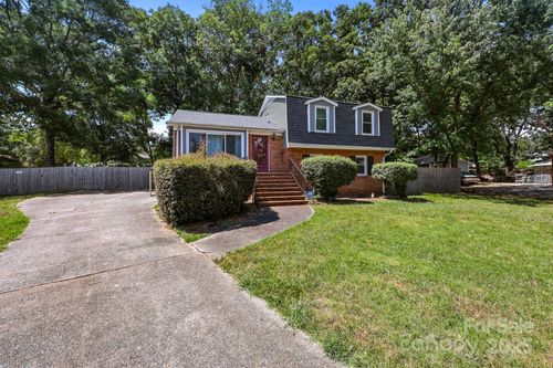 2704 Julep Ln, Charlotte, NC, 28273-3637 | Card Image