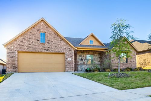 105 Rosemary Dr, Azle, TX, 76020-3188 | Card Image