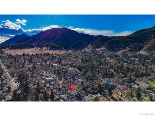 1084 Grant Pl, Boulder, CO, 80302-7119 | Card Image