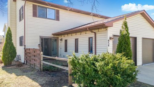 954 Hemlock Drive, Verona, WI, 53593 | Card Image