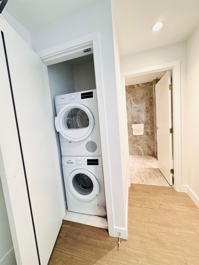 1510 - 8133 Cook Rd, Condo with 2 bedrooms, 1 bathrooms and 1 parking in Richmond BC | Image 5
