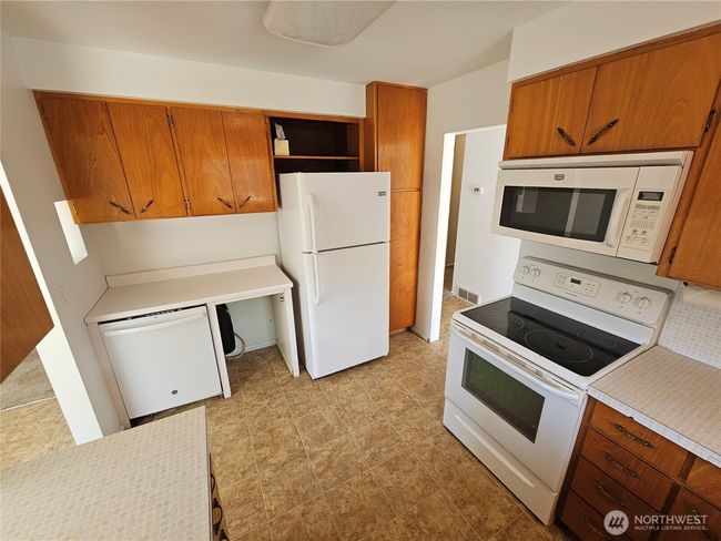 33601 Us Highway 97, House other with 4 bedrooms, 4 bathrooms and null parking in Oroville WA | Image 7