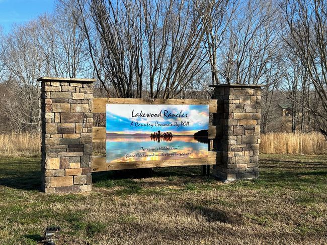 229 Blackhawk Ct, House other with 2 bedrooms, 2 bathrooms and 6 parking in Waverly TN | Image 64