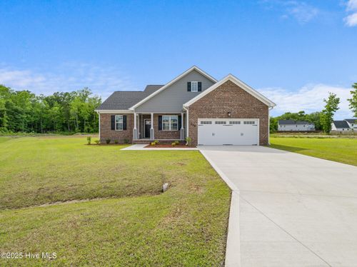 908 Freewoods Court, Jacksonville, NC, 28546 | Card Image