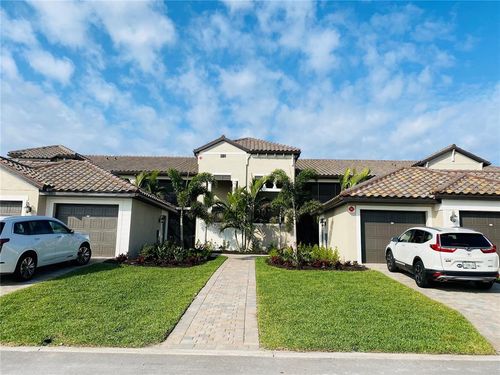 202-5664 Palmer Cir, BRADENTON, FL, 34211-2597 | Card Image