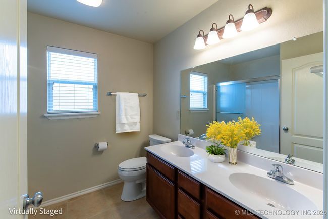 324 E 125 Th Pl S, House other with 4 bedrooms, 3 bathrooms and null parking in Jenks OK | Image 11