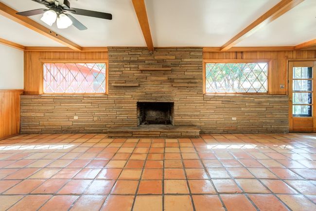 2503 53 Rd St, House other with 3 bedrooms, 2 bathrooms and null parking in Lubbock TX | Image 4