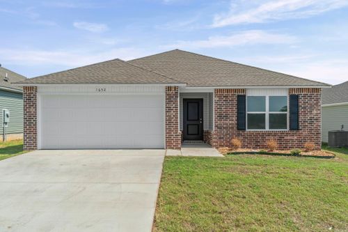 1652 Rambling Brook Dr, Benton, AR, 72015-9010 | Card Image