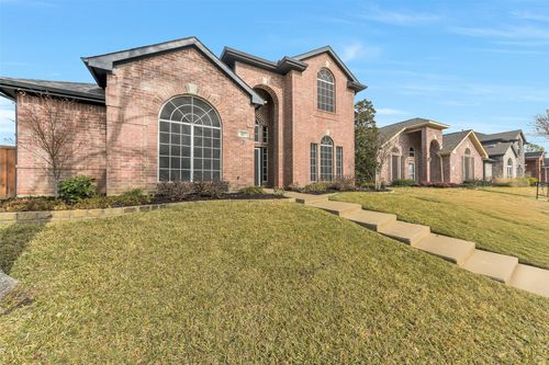 857 Summit Pointe, Lewisville, TX, 75077-2927 | Card Image
