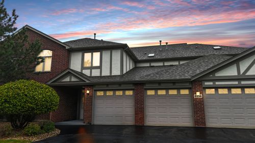unit-4-6254 Kallsen Dr, Tinley Park, IL, 60477-4201 | Card Image