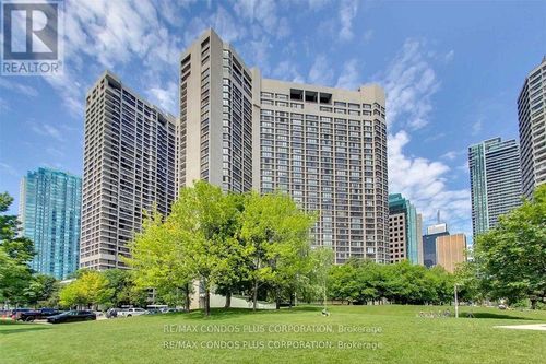 1819-33 Harbour Sq, Toronto, ON, M5J2G2 | Card Image