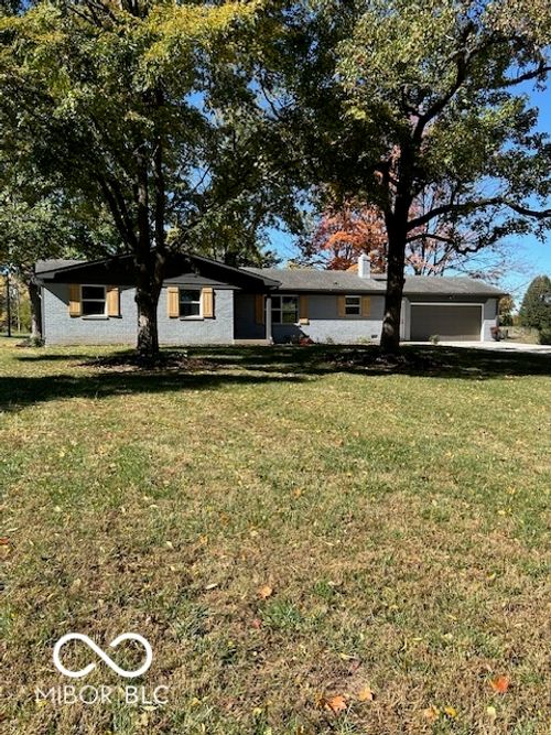 3680 N County Road 950 E, Brownsburg, IN, 46112-8923 | Card Image
