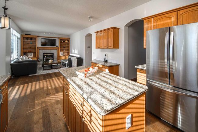 27 Hampstead Grove Nw, Home with 4 bedrooms, 2 bathrooms and 4 parking in Calgary AB | Image 10