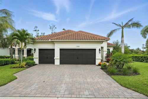 8368 Preserve Point Dr, FORT MYERS, FL, 33912-6908 | Card Image