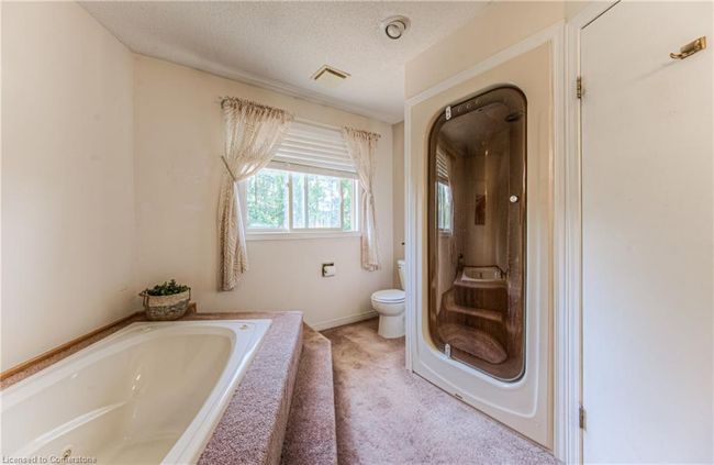 422 Forestlawn Rd, House other with 3 bedrooms, 3 bathrooms and 6 parking in Waterloo ON | Image 37