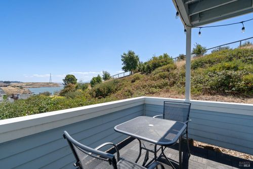 6-911 Point Reyes Ct, Vallejo, CA, 94591-6425 | Card Image