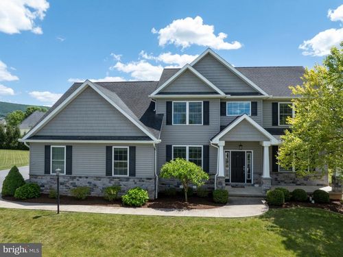 150 Mountain Laurel Dr, STATE COLLEGE, PA, 16801-7378 | Card Image