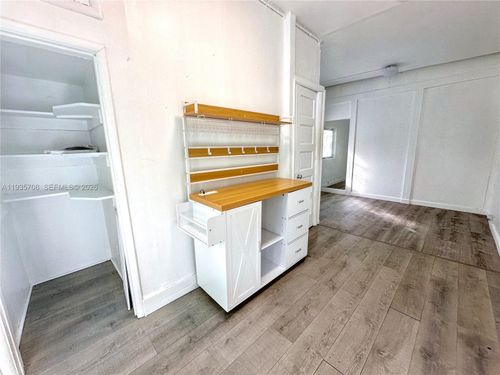 2-7615 Biscayne Blvd, MIAMI, FL, 33138-5108 | Card Image