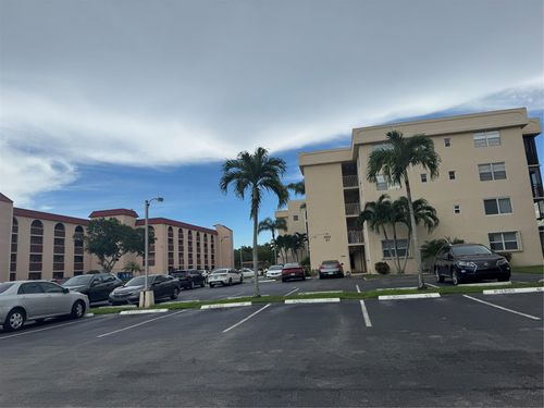 apt-108-3241 Holiday Springs Blvd, Margate, FL, 33063-5433 | Card Image