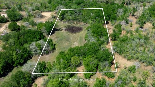 753 Roosevelt Road, Luling, TX, 78648 | Card Image
