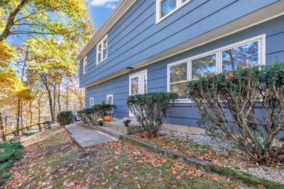 87 Huntingtown Road, Home with 4 bedrooms, 3 bathrooms and null parking in Monroe CT | Image 1