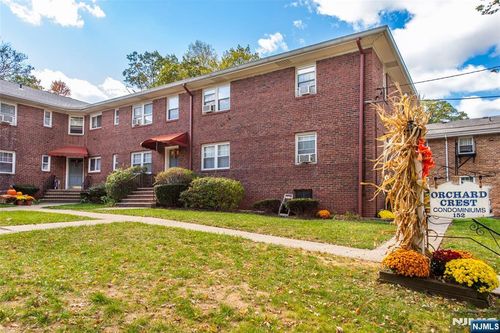 152 Belleville Ave, Bloomfield, NJ, 07003-5275 | Card Image