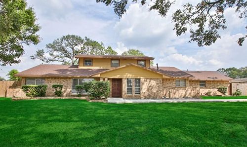 6406 Ashton St, Houston, TX, 77091-2810 | Card Image