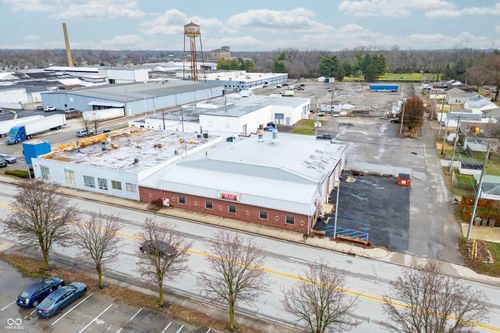 1441 Central Ave, Columbus, IN, 47201-5303 | Card Image