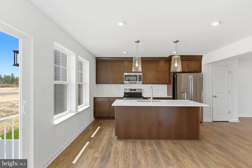 41 Scammel Drive, BUNKER HILL, WV, 25413 | Card Image