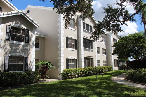 apt-112-2831 N Oakland Forest Dr, Oakland Park, FL, 33309-6481 | Card Image