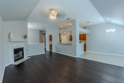 208 Discovery, Kyle, TX, 78640-5491 | Card Image