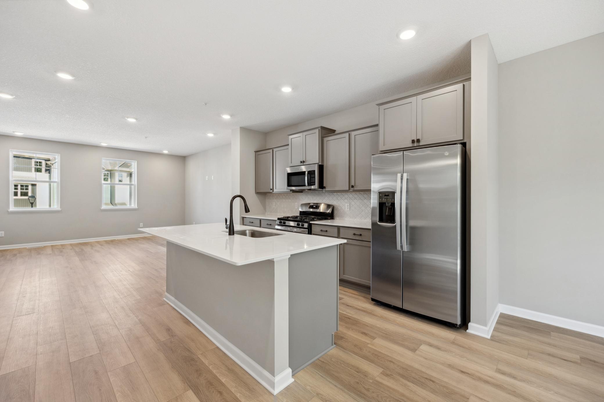 Torres Ln, Saint Paul, MN 55118