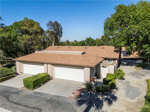 26277 Rainbow Glen Dr, Newhall, CA, 91321-1376 | Card Image