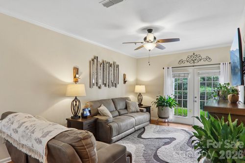 2-100 Vista Lake Dr, Candler, NC, 28715-5102 | Card Image