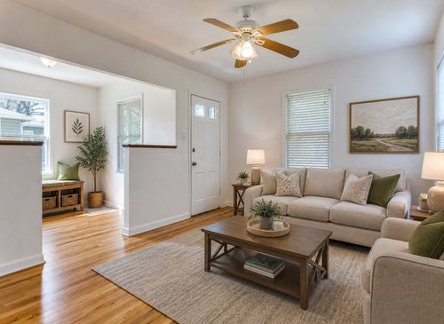 5433 Thomas Ln, River Oaks, TX, 76114-3330 | Card Image