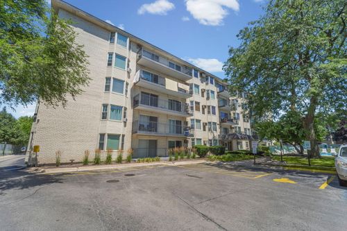b310-5510 Lincoln Ave, Morton Grove, IL, 60053-3406 | Card Image
