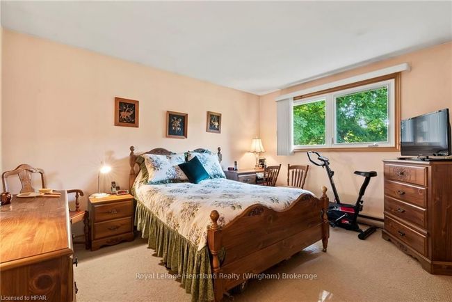 2022 Nelson St N, House other with 3 bedrooms, 1 bathrooms and 3 parking in Gorrie ON | Image 24