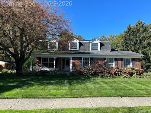 9025 Muirland Dr, Plymouth, MI, 48170-3425 | Card Image