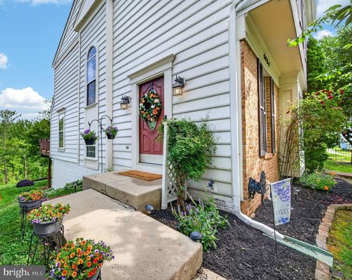 4484 Cole Farm Rd, Baltimore, MD, 21236-2976 | Card Image