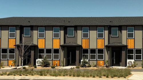 21321 Wilderness Way, Bend, OR, 97702-2394 | Card Image