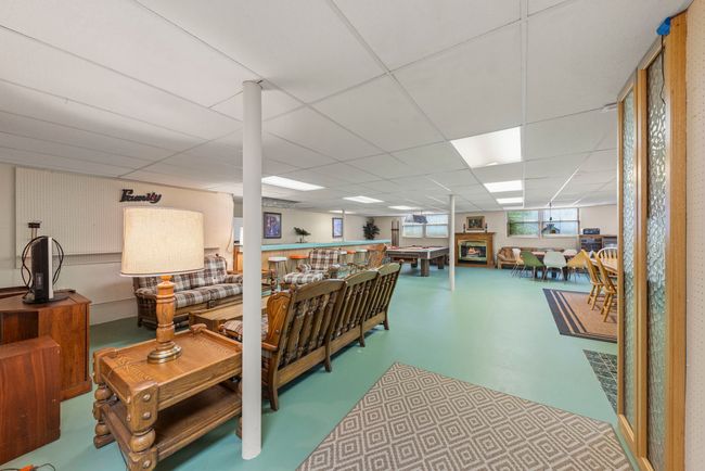 714 80 Th St, House other with 4 bedrooms, 2 bathrooms and 4 parking in Downers Grove IL | Image 18