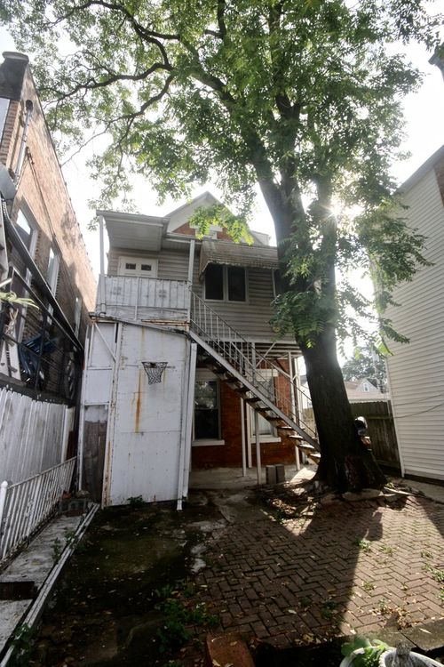 2807 S Hamlin Ave, Chicago, IL, 60623-4554 | Card Image